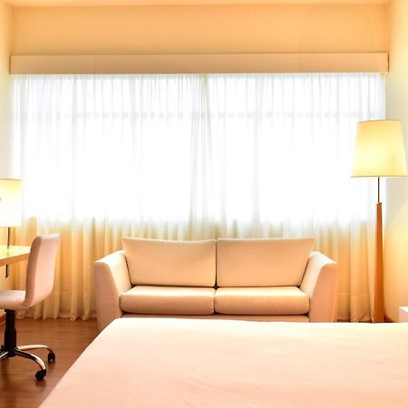 Hotel Pestana Curitiba Esterno foto