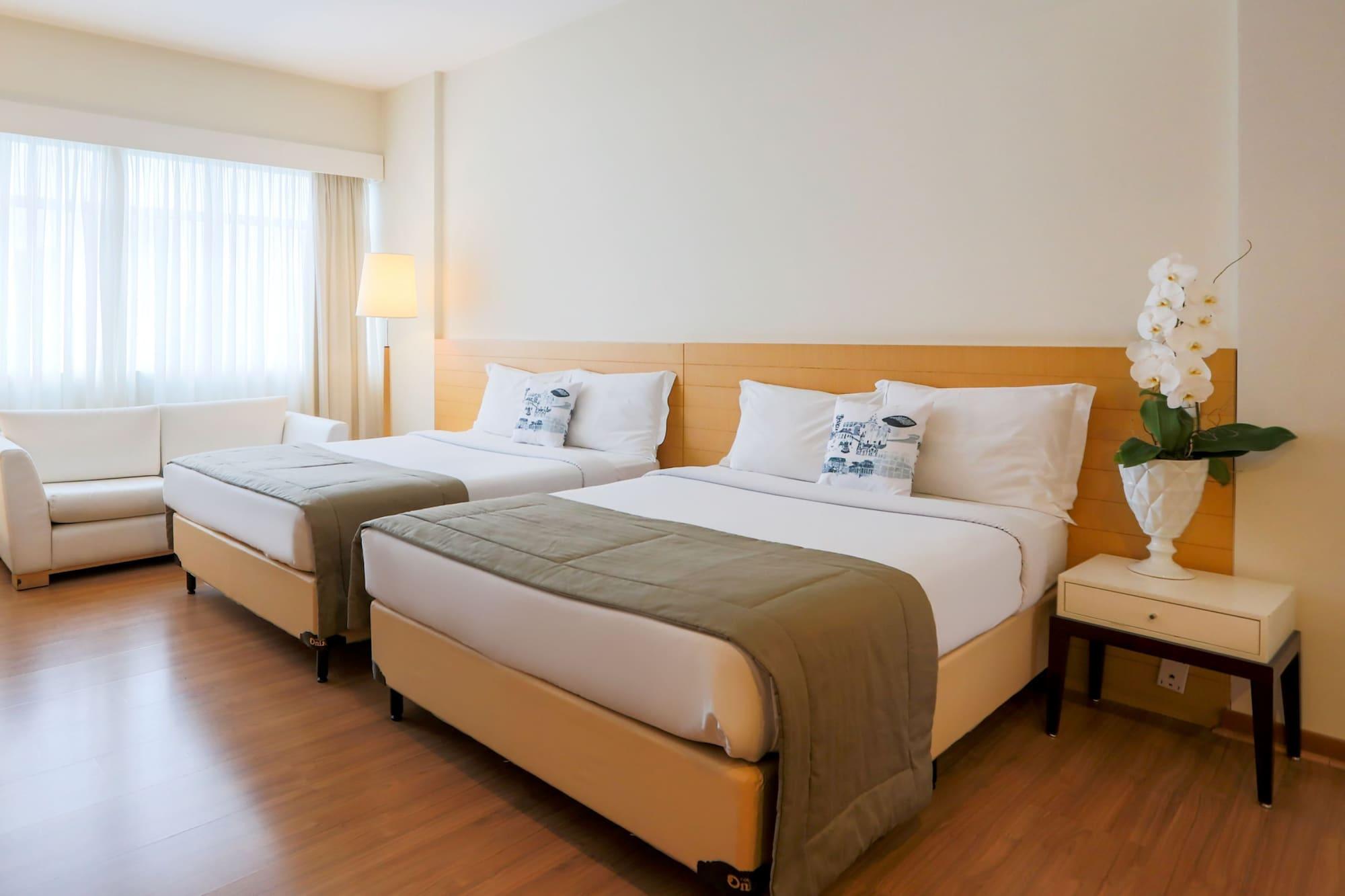 Hotel Pestana Curitiba Esterno foto