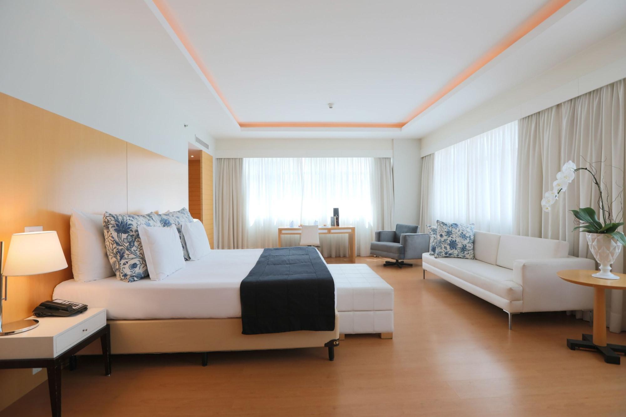 Hotel Pestana Curitiba Esterno foto